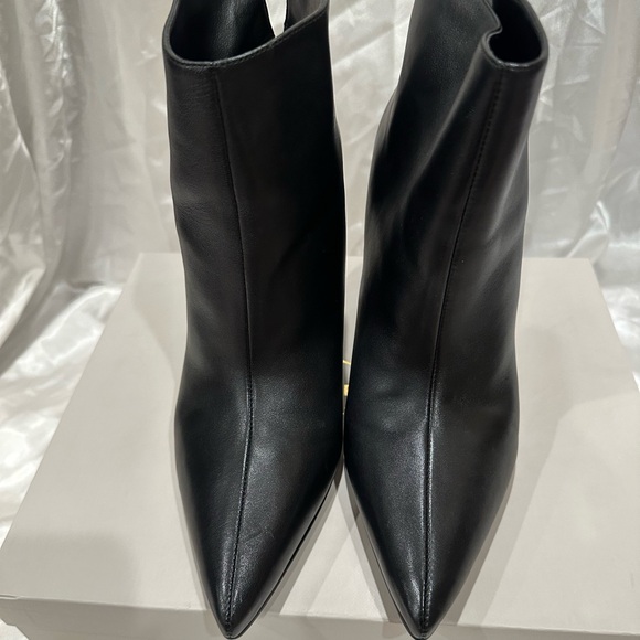 Marc Fisher Fenet Bootie - Picture 1 of 8